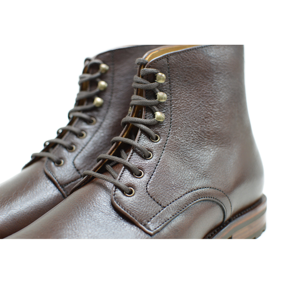 Berwick 1707 Brown Kudu leather boot with laces and Vibram rubber sole on a white background