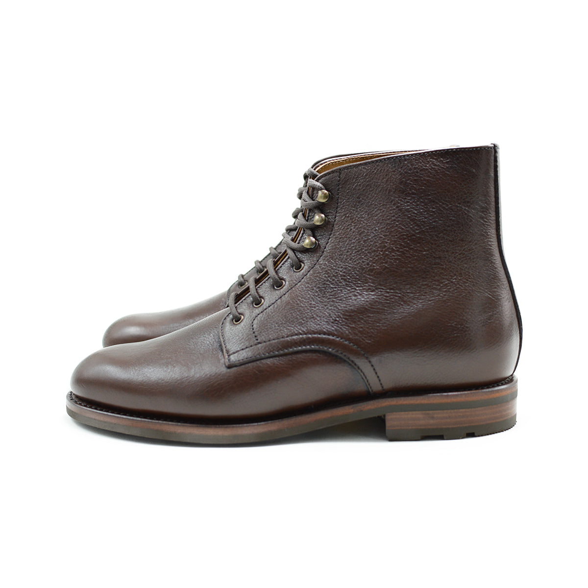 Berwick 1707 Brown Kudu leather boot with laces and Vibram rubber sole on a white background