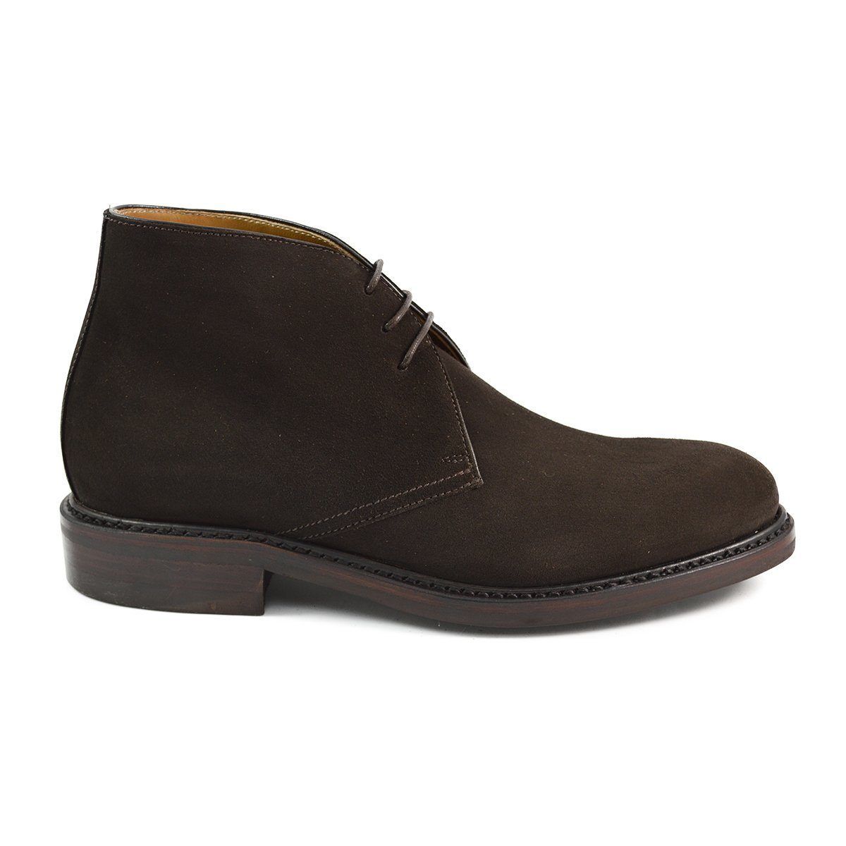 A Berwick 1707 dark brown suede Chukka boot with a round toe and low heel.