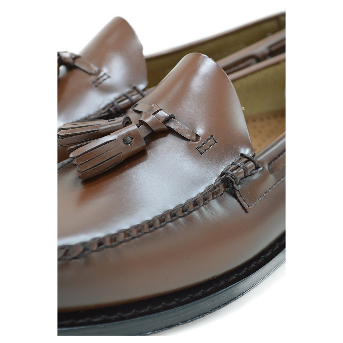 Weejuns Larkin Tassel Loafers Brown Leather â A Fine Pair of Shoes