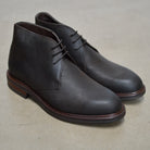 Berwick 1707 Waxy Brown leather chukka boot on a white background