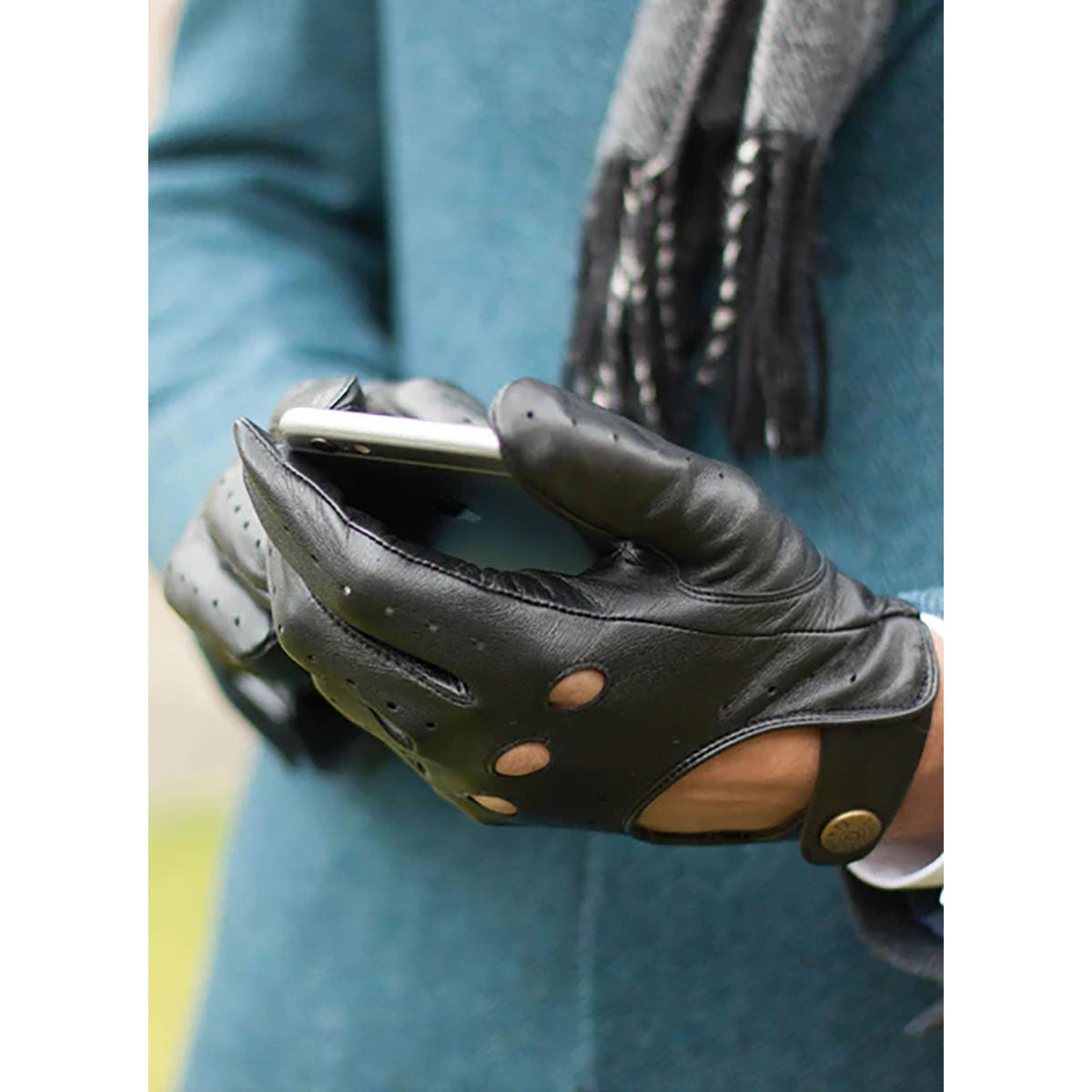 DENTS SILVERSTONE Men's Touchscreen Leather Driving Gloves