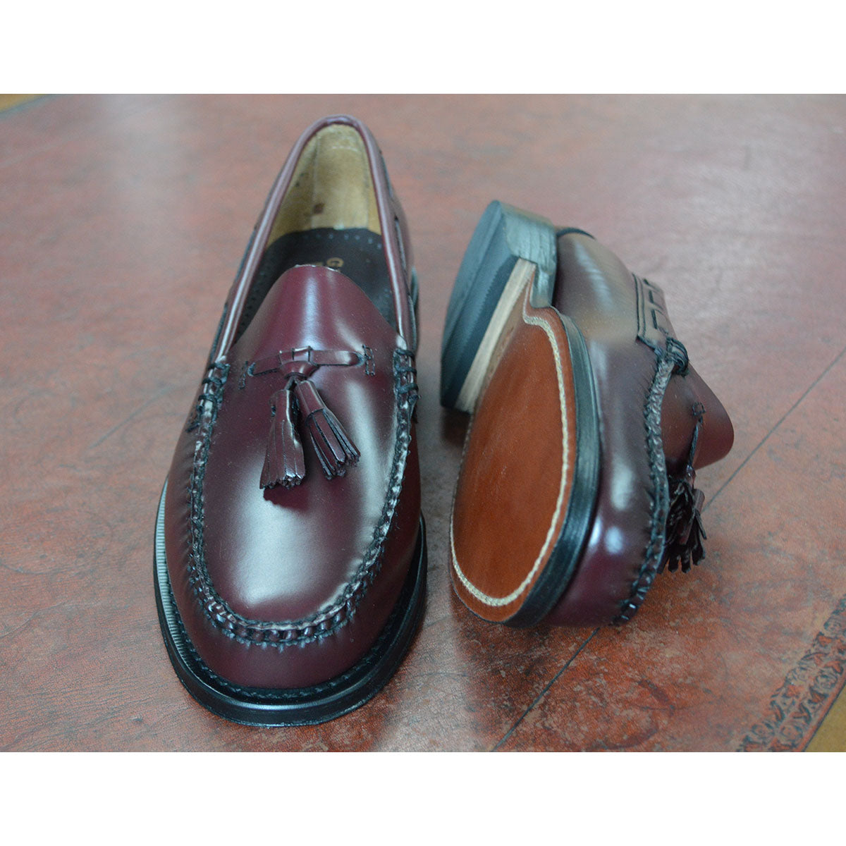 Weejuns Larkin Tassel Loafers Wine Leather â A Fine Pair of Shoes