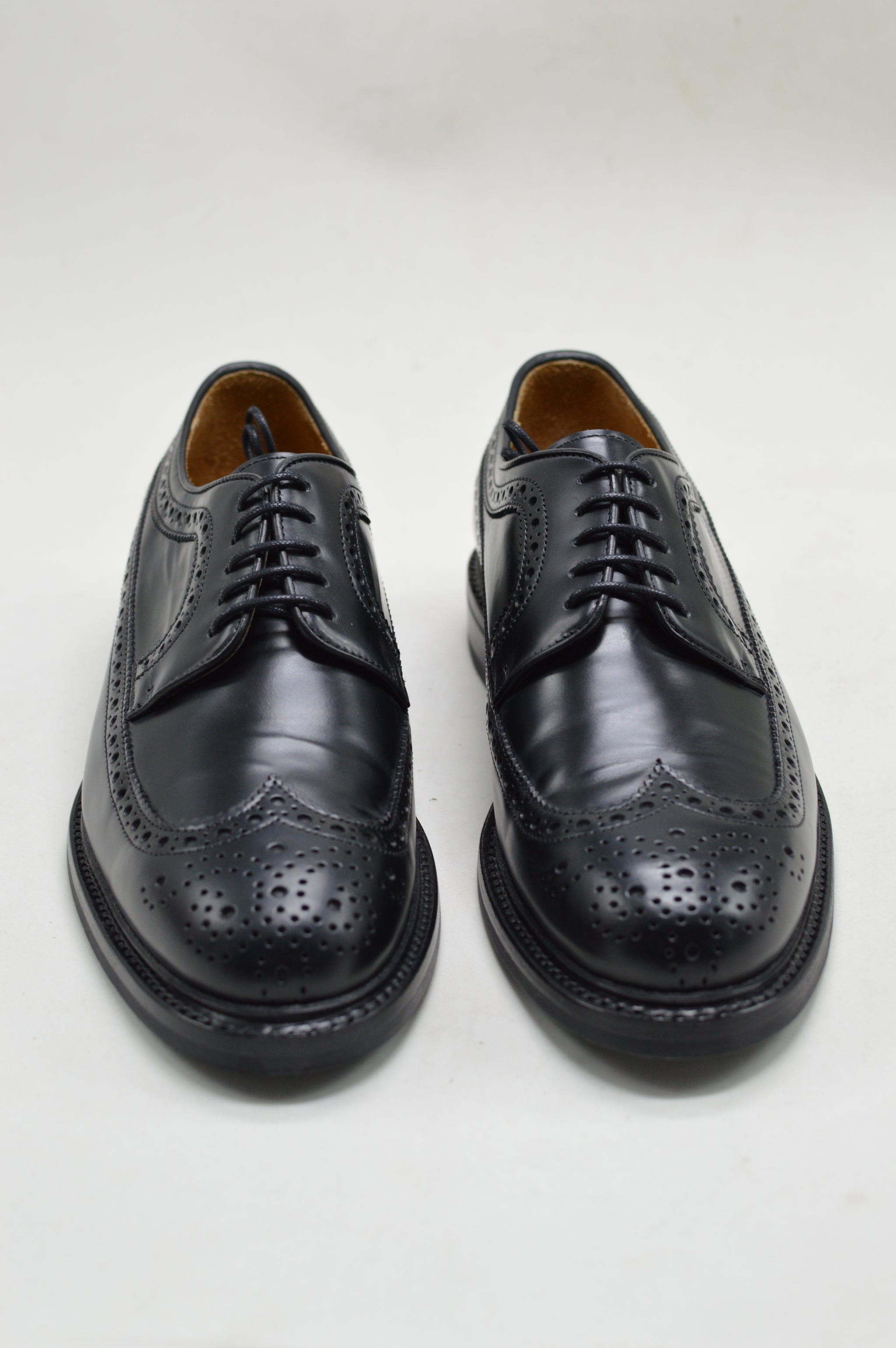 Berwick 1707 Long Wing Brogue Black | Goodyear Welted Derby | A