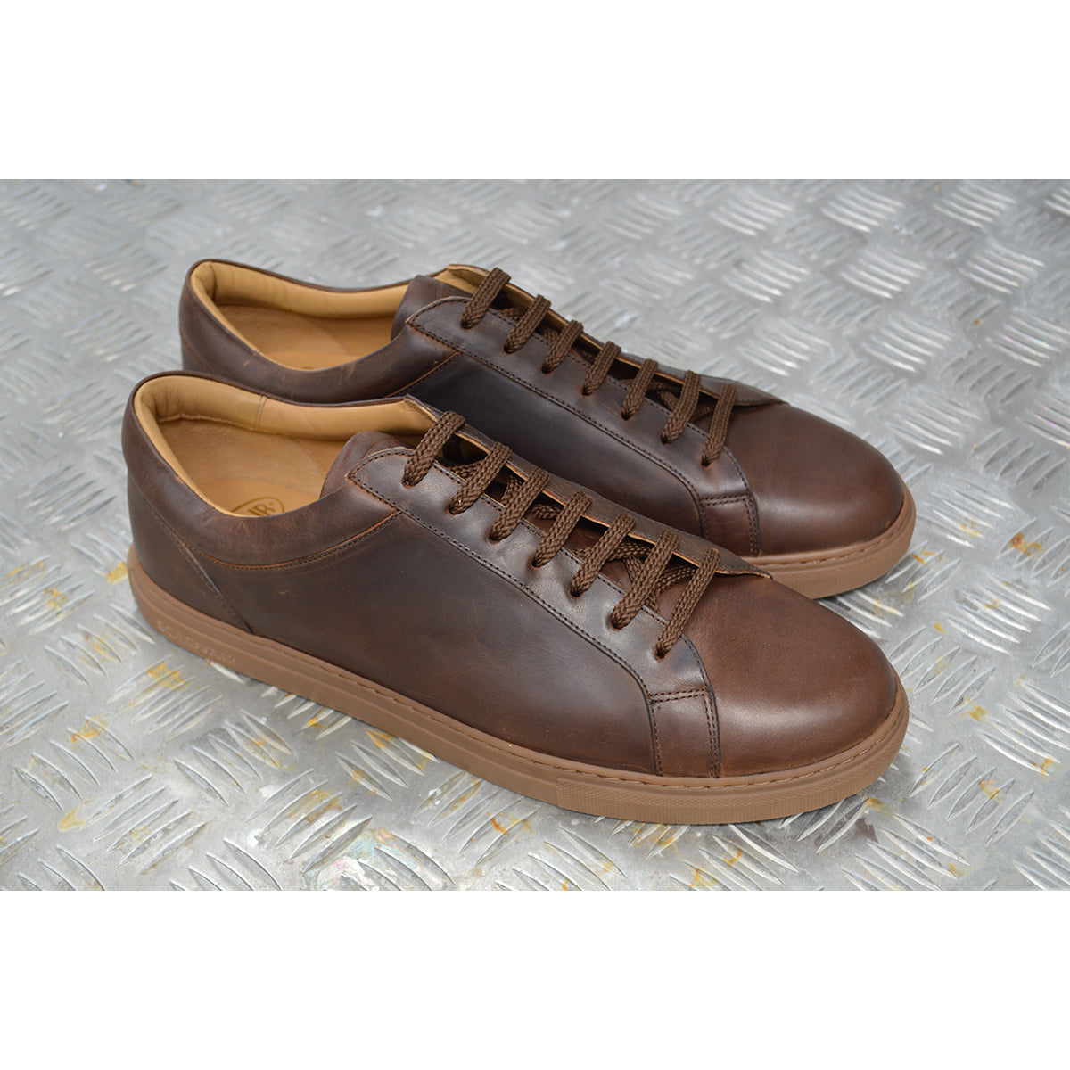 SOLOVAIR Sneaker- Gaucho Crazy Horse – A Fine Pair of Shoes