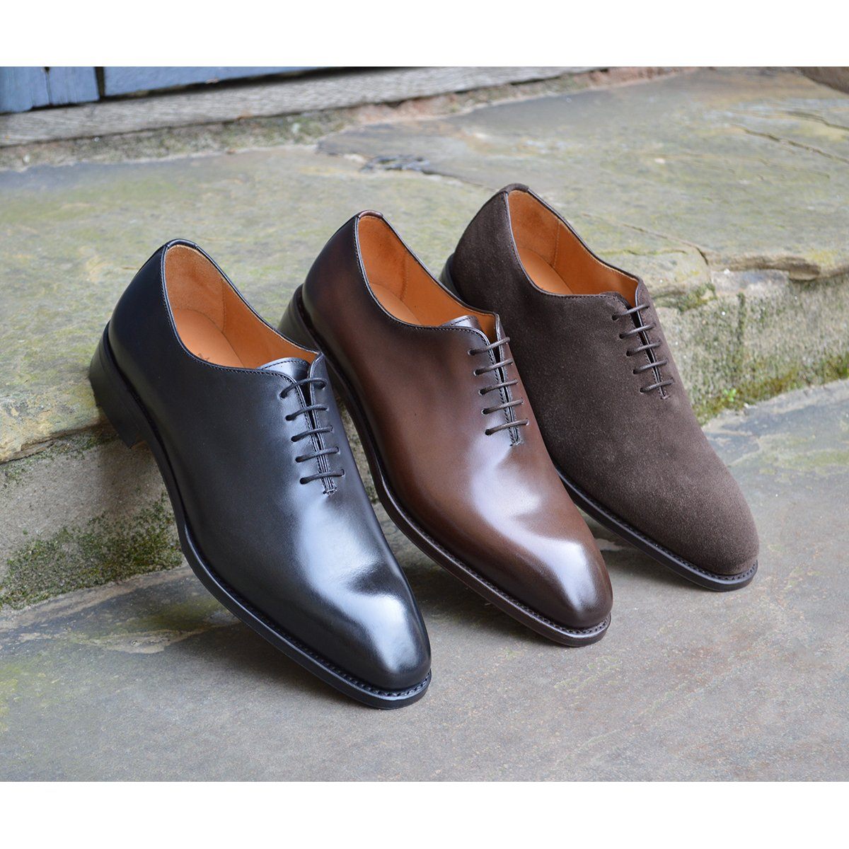 3 Berwick 1707 leather Oxford shoes with a wholecut design and lace-up closure